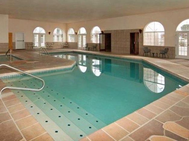 Quality Inn And Suites Safford Hotel Reviews And Room Rates