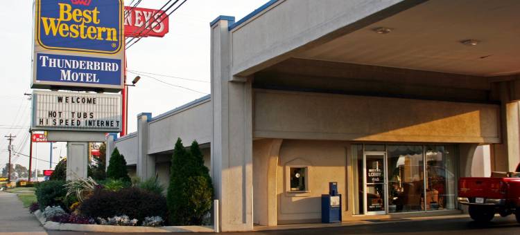 雷鸟汽车贝斯特韦斯特酒店(Best Western Thunderbird Motel)图片