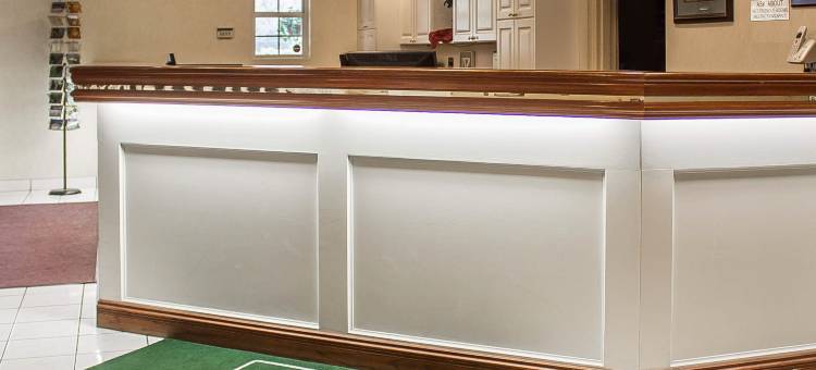 曼斯菲尔德贝尔维尔品质套房酒店(Quality Inn & Suites Bellville - Mansfield)图片