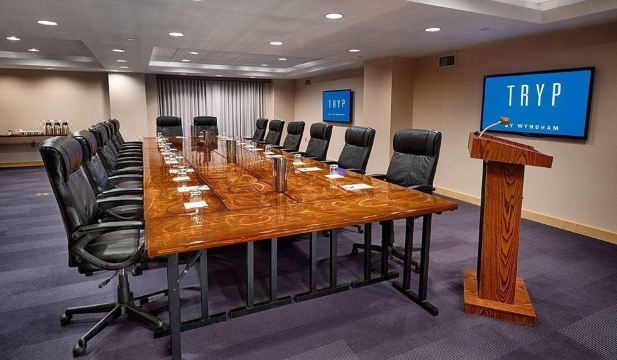 Tryp by Wyndham New York City Times Square - Midtown Hotel Overview