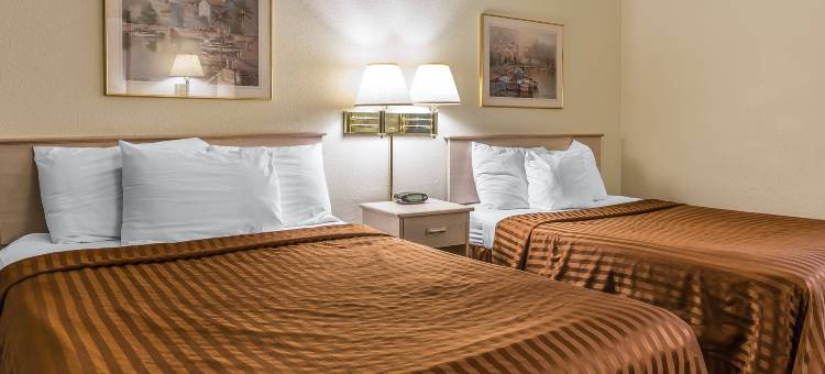 蒙特利海滨玛丽娜丽怡酒店(Country Inn & Suites by Radisson, Monterey Beachfront-Marina, CA)图片