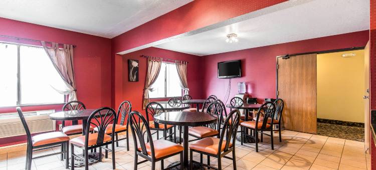 洛根大学附近凯艺酒店(Quality Inn Logan Near University)图片