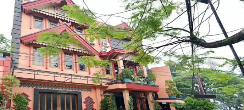 红门酒店 @ 罗达雅酒店 万隆(RedDoorz at Hotel Lodaya Bandung)图片