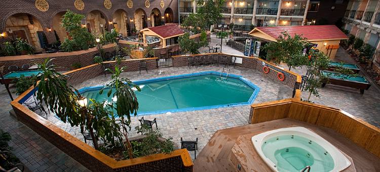 弗雷德里克顿华美达酒店(Ramada by Wyndham Fredericton)图片