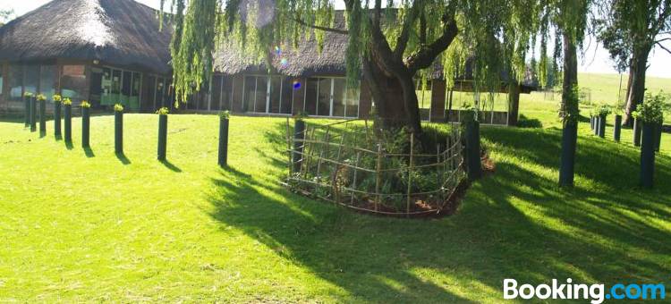 伊兰德斯科鲁弗鳟鱼农场(Elandskloof Trout Farm)图片
