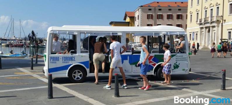 Amarru Apartments图片