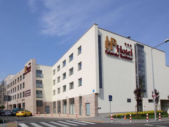 普拉維斯卡酒店