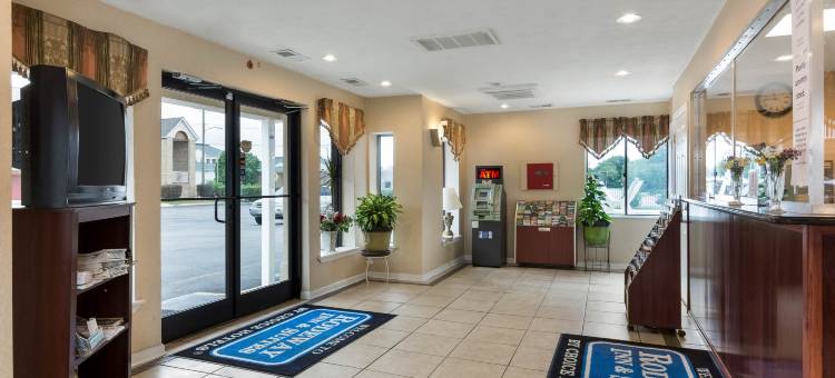 弗吉尼亚朴茨茅斯 6 号汽车旅馆(Motel 6 Portsmouth, VA)图片