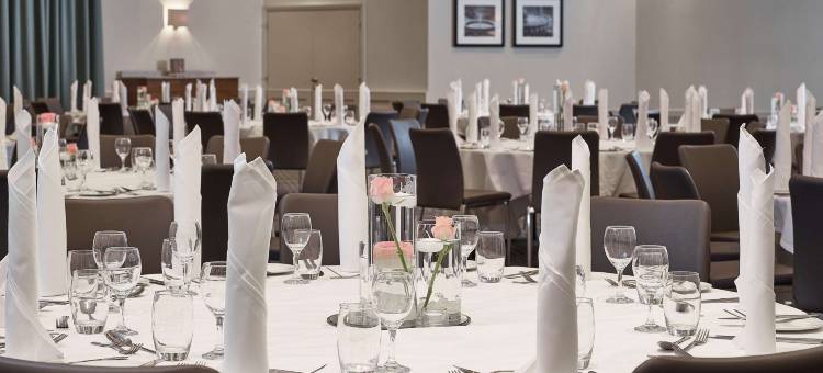 斯塔沃顿公园酒店和高尔夫俱乐部(Staverton Park Hotel & Golf Club)图片