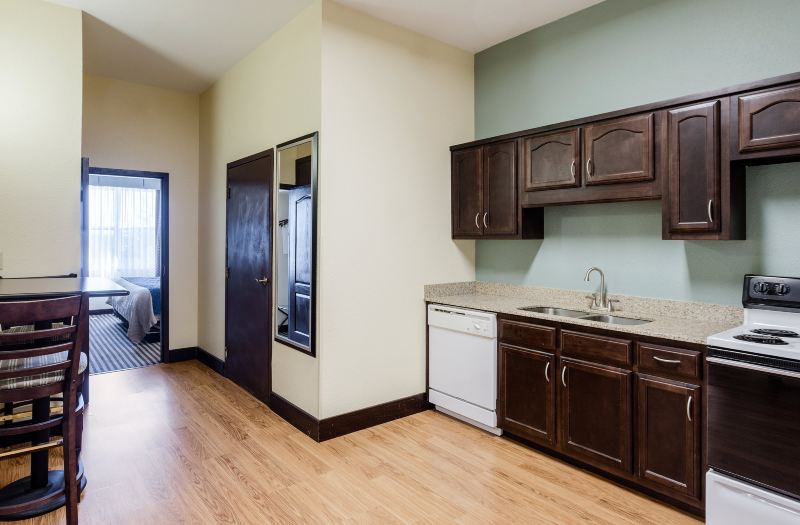 Comfort Inn Suites Grenada Hotel Reviews And Room Rates