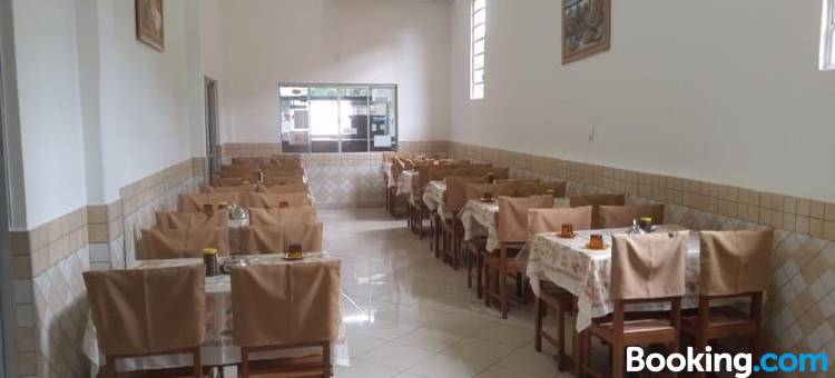 劳拉维肯哈酒店(Hotel Laura Vicunha)图片