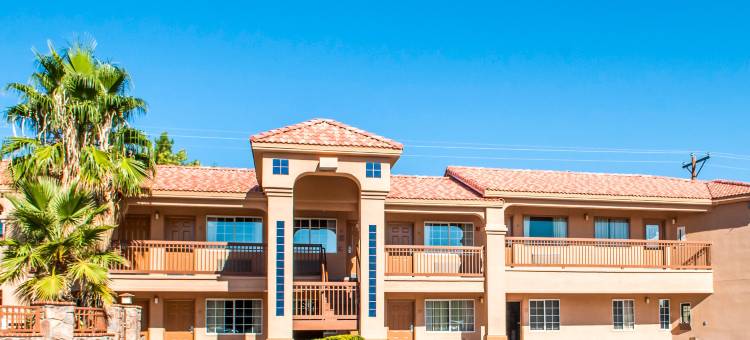 拉斯克鲁塞斯-大学区凯艺套房酒店(Quality Inn & Suites Las Cruces - University Area)图片