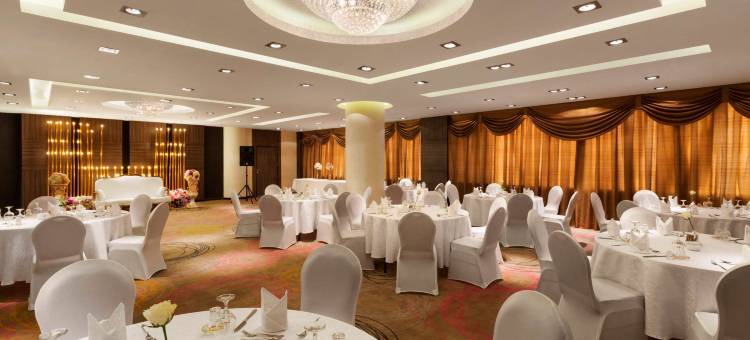 达曼姆温德姆豪生酒店(Howard Johnson by Wyndham Dammam)图片