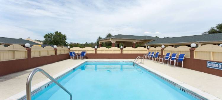 萨姆特美洲最佳价值套房酒店(Americas Best Value Inn and Suites Sumter)图片