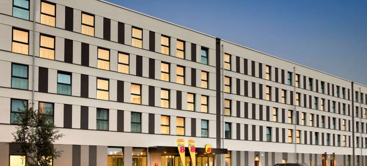 弗莱堡温德姆速8酒店(Super 8 by Wyndham Freiburg)图片