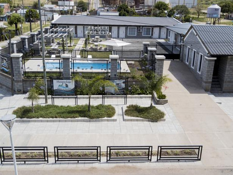 Apart Hotel & Resto Ribera del Baradero