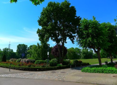 florsheim garden city