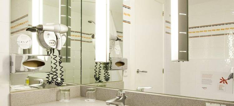 瓦伦西亚4号伊鲁宁酒店(Ilunion Valencia 4)图片