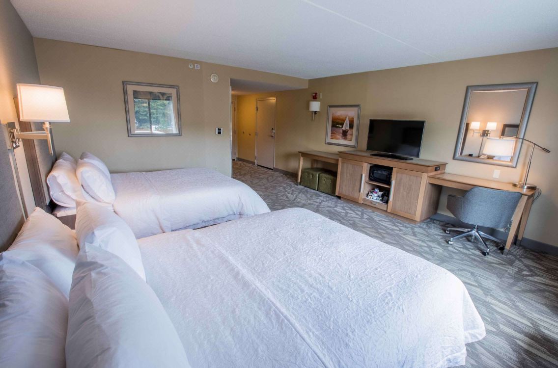 Hampton Inn Suites Tilton Hotel Reviews And Room Rates - 