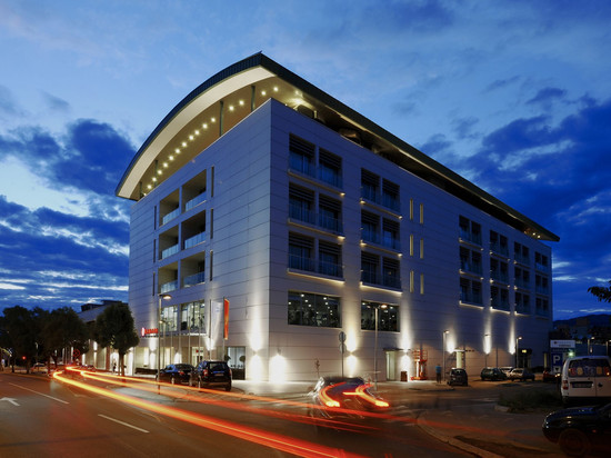 波德戈里察温德姆华美达酒店