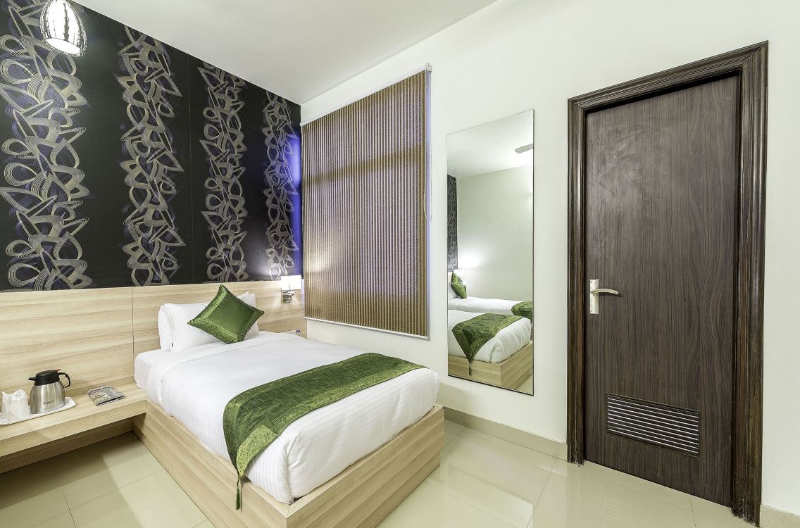 Promo [85% Off] Treebo Signature Inn India