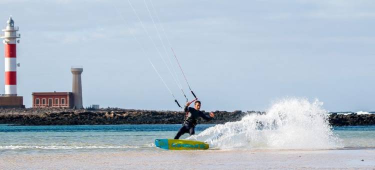 布里斯托尔日落海滩公寓套房-生活方式&美食(Bristol Sunset Beach - Holiday Apartments)图片