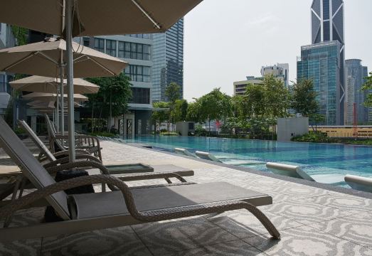 Trillion Suites by SLG Hotel Overview