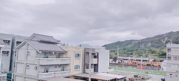 台东铁道旅人民宿图片