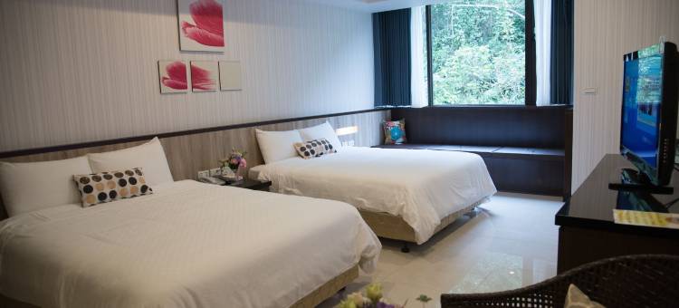 伊士脉泉旅图片