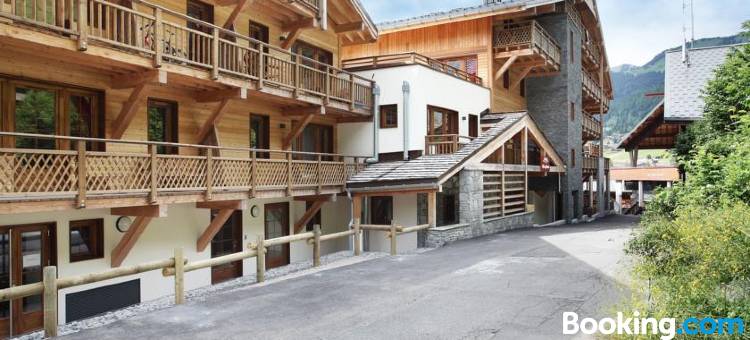 沙泰勒农场奥达利斯尊享法义公寓式酒店(Résidence Prestige Odalys les Fermes de Châtel)图片