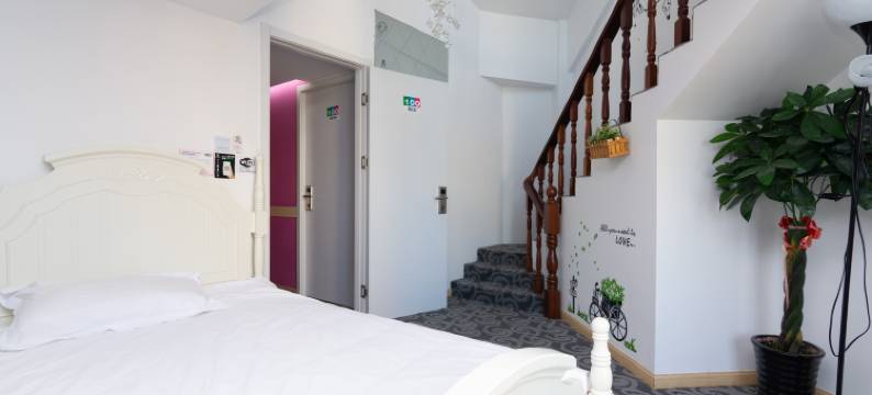 易佰酒店(上海浦东临港大学城店)图片