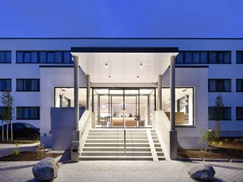 慕尼黑梅塞中央客房公寓酒店