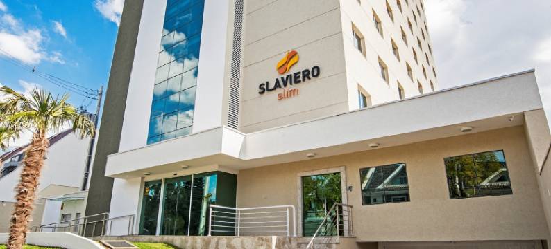 古里提巴托雷斯大道斯里姆酒店(Slim Curitiba Av Das Torres)图片