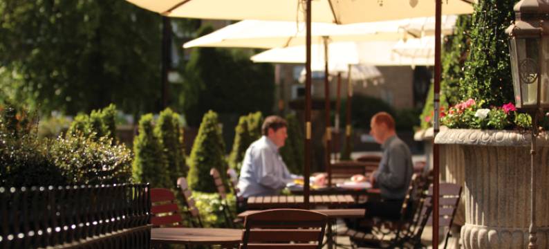 白鹿酒店-公寓(White Hart Hotel & Apartments)图片