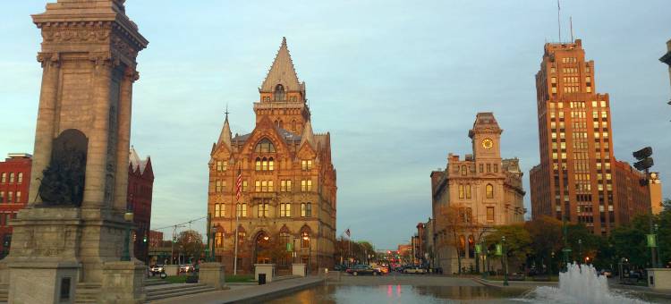 智选假日套房酒店雪城北 - 机场区(Holiday Inn Express & Suites Syracuse North - Airport Area)图片