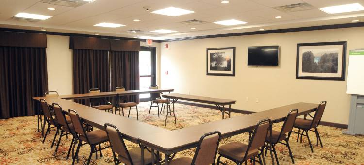 剑桥智选假日套房酒店(Holiday Inn Express & Suites Cambridge)图片