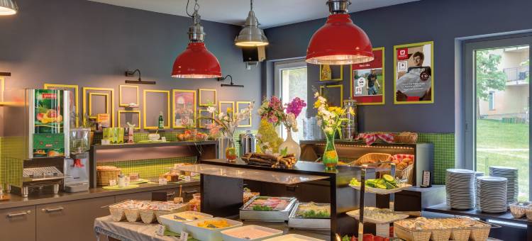 柏林亚历山大广场美宁格酒店(Meininger Hotel Berlin Alexanderplatz)图片