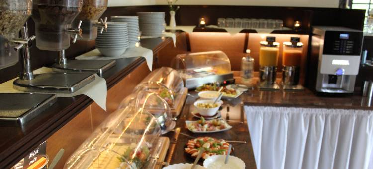 斯特克兰伯格城堡酒店(Schlosshotel Stecklenberg)图片