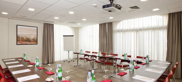 雷斯迪家阿卡雄普拉扎酒店(Residhome Arcachon Plazza)图片