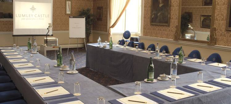 伦利城堡酒店(Lumley Castle Hotel)图片