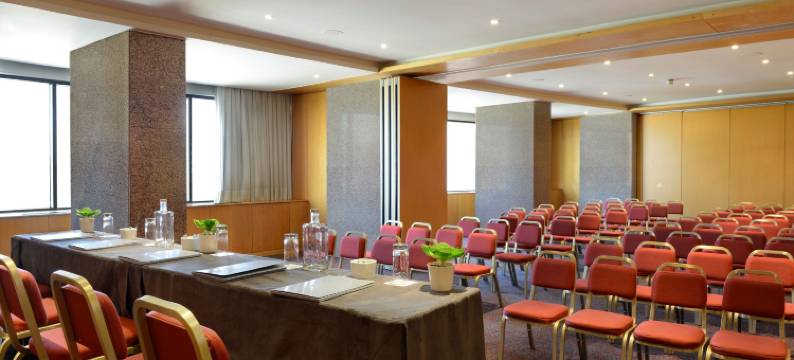 里斯本温德姆华美达酒店(Ramada by Wyndham Lisbon)图片