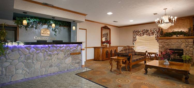 特勒尔温德姆呗盟酒店(Baymont by Wyndham Terrell)图片