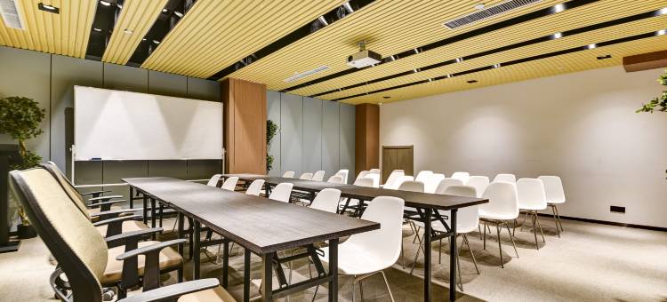 秦皇岛火车站迎宾路亚朵酒店图片