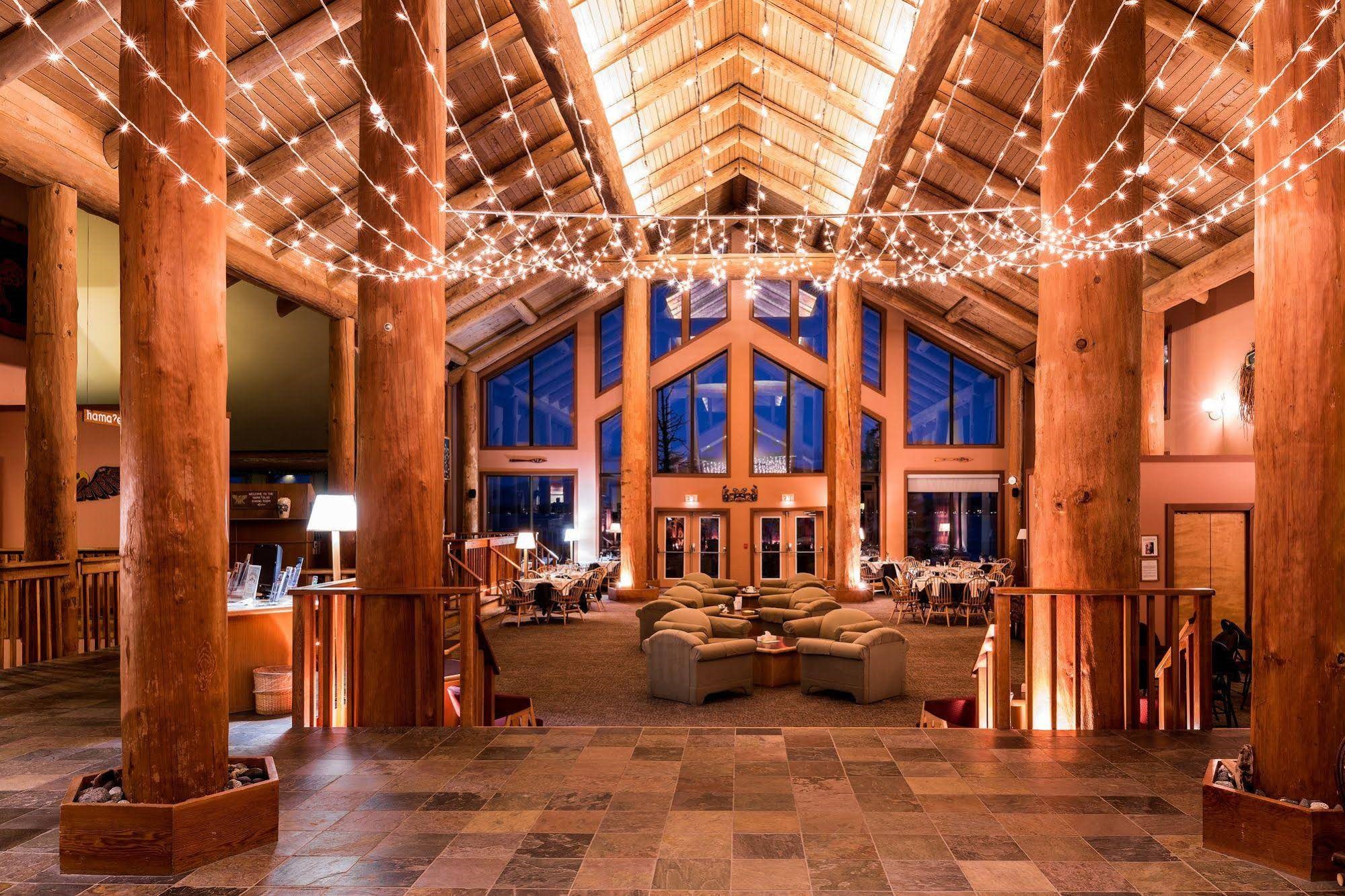 Tsa-Kwa-Luten Lodge Over view