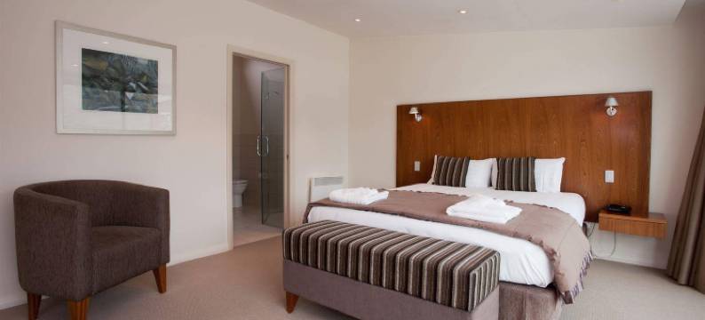 湖畔公寓(Lakeside Apartments)图片