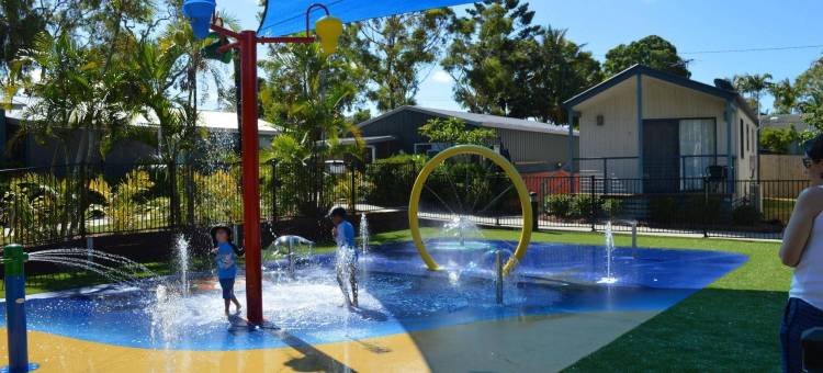 麦凯布莱克斯海滩假日公园(BIG4 Mackay Blacks Beach Holiday Park)图片