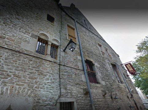 Abbaye de MaizièresOver view