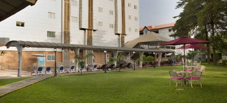 艾威斯波恩酒店(Bon Hotel Elvis)图片