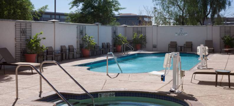 凤凰城钱德勒/时装中心万怡酒店(Courtyard Phoenix Chandler/Fashion Center)图片