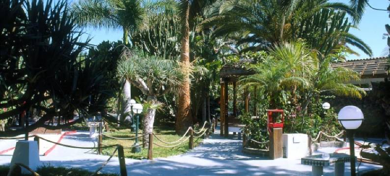 桑诺姆海滩度假村 - 限成人(Sanom Beach Resort Only Adults)图片